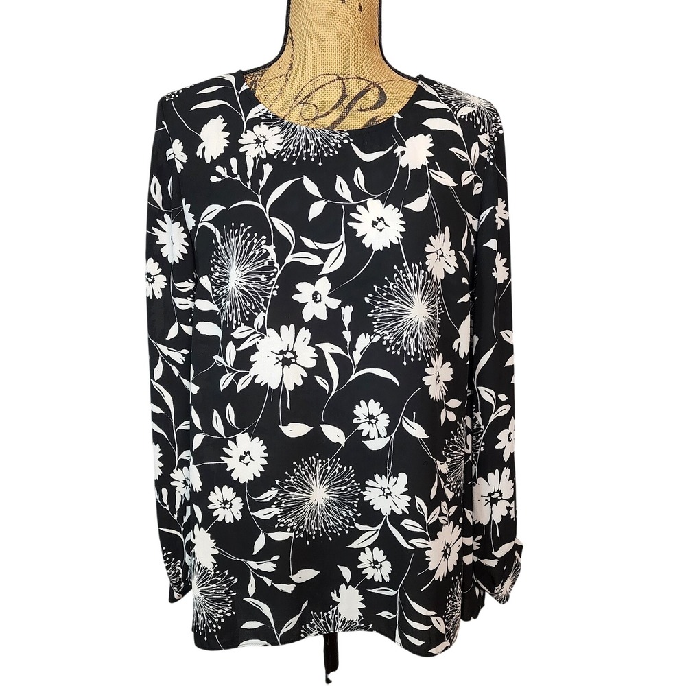 VINCE CAMUTO Size Medium Black White Cold Shoulder Split Sleeve Blouse Office